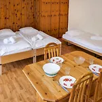 Mont-soleil 2&3 By Interhome Appartement *